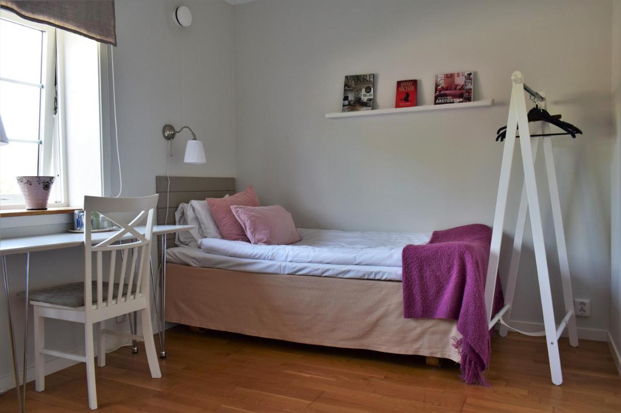 Lidköping Narebo Gardshotell מראה חיצוני תמונה